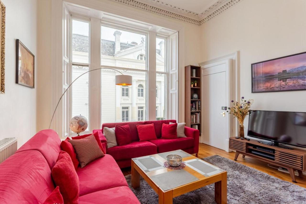 Cozy 2 Bedroom Apartment At Heart Of The エディンバラ エクステリア 写真