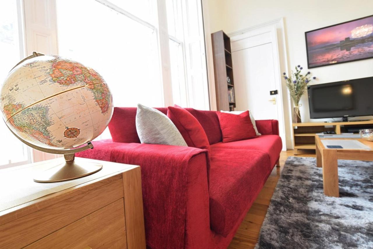 Cozy 2 Bedroom Apartment At Heart Of The エディンバラ エクステリア 写真